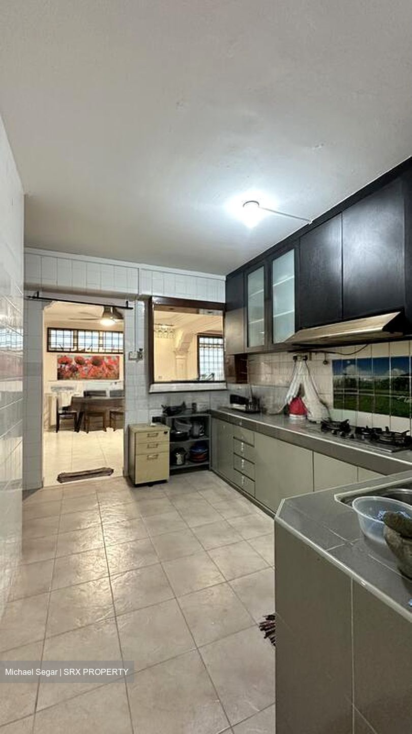 Blk 732 Jurong West Street 73 (Jurong West), HDB 5 Rooms #517903191